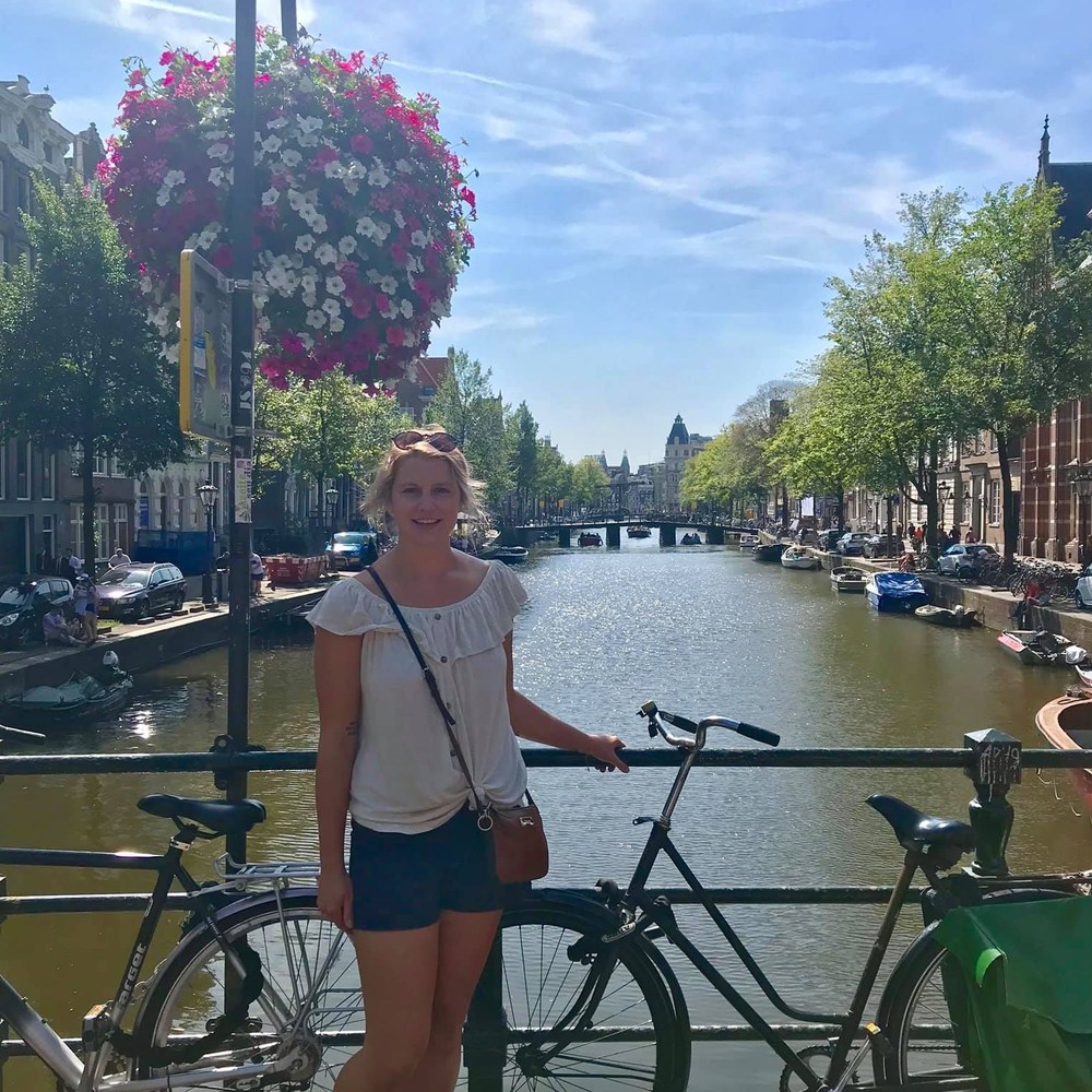 Meet your Posher, Kayla